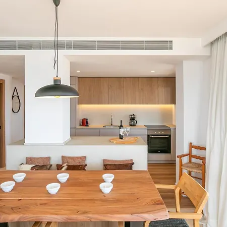 Beachfront Lotja 7 - Grupo Berna Apartamento *